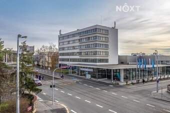 Exkluzivně nabízíme k pronájmu kancelářský prostor o celkové