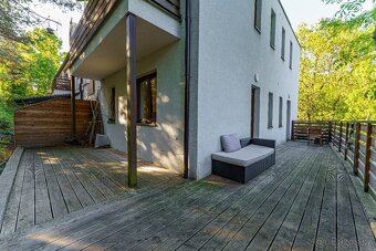 Prodej bytu 2+kk s wellness a terasou 40m², Malá Hrdlička - 