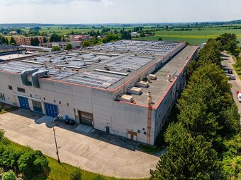 Nabízíme Vám k pronájmu nově zrekonstruované komerční prosto