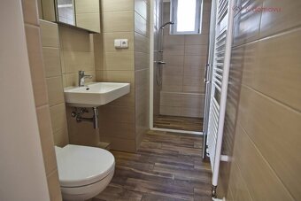 Kompletně zrekonstruovaný cihlový byt o rozloze 70,3 m² v ce