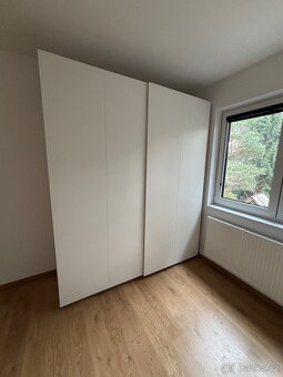 Nabízíme pronájem poloviny nadstandartního rodinného dvojdom