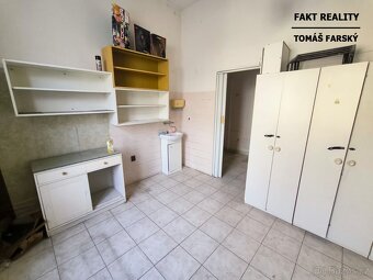 Představujeme Vám tento obchodní prostor k pronájmu v centru