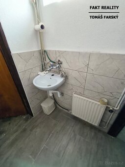 Představujeme Vám tento obchodní prostor k pronájmu v centru