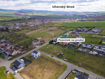 Hledáte klidné místo pro rodinné bydlení, nebo investici s v
