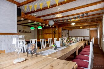 V zastoupení majitele nabízím k prodeji atraktivní gastronom