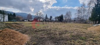 Nabízíme k prodeji stavební pozemek o velikosti 3652 m2 v ob