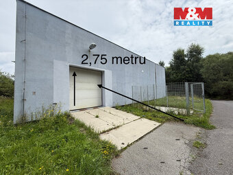 Nabízíme k pronájmu skladovou halu o výměře 660 m² v České T