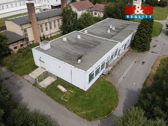 Nabízíme k pronájmu skladovou halu o výměře 660 m² v České T