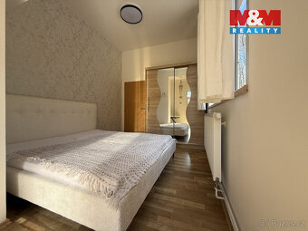 Nabízíme k pronájmu moderně zařízený byt o dispozici 2+kk v 