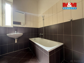 Nabízíme k pronájmu moderně zařízený byt o dispozici 2+kk v 