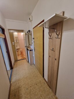 Pronajmu byt v panelovém domě, ulice Jiráskova. V domě je vý