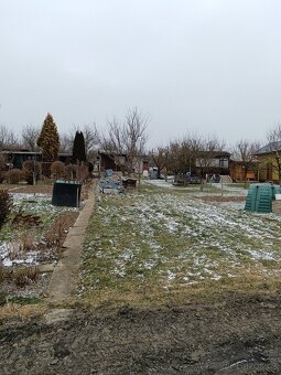 Zahrada s chatou u Štěrkoviště – stavební povolení na novou 