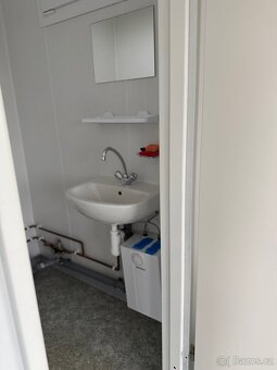 Nabízíme k pronájmu multifunkční kontejnerovou buňku, ideáln