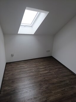 Pronájem bytu 4+kk, Loštice, 25km od Olomouce Ve výhradním z