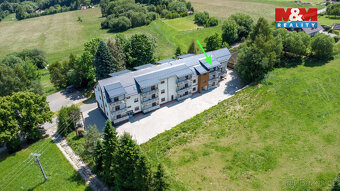 Nabízím k prodeji apartmán 1+kk s terasou 9,74 m2, který pře