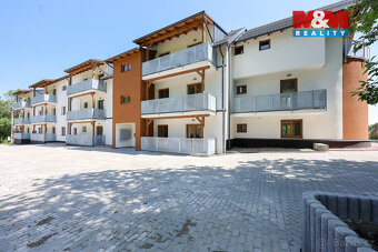 Nabízím k prodeji apartmán 1+kk s terasou 9,74 m2, který pře