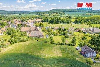 Nabízíme k prodeji atraktivní pozemek o rozloze 4041 m², ide