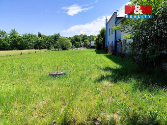 Nabízíme k prodeji pozemek k bydlení o výměře 1052 m², nachá