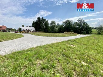 Nabízíme možnost koupě pozemku určeného k výstavbě rodinného