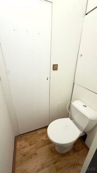 Hledáte klidné bydlení s nízkými náklady? V obci Červená Vod