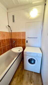 Hledáte klidné bydlení s nízkými náklady? V obci Červená Vod