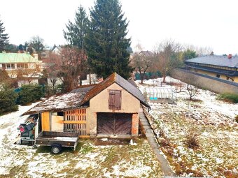 Po dohodě s majitelem nabízíme k prodeji rovinatý, částečně 
