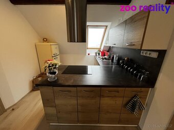 Prodej podkrovního bytu 3+kk s terasou, 73 m²
Nabízíme k pro