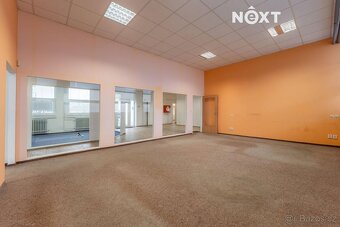 Nabízíme k pronájmu komerční objekt v areálu v ulici Vídeňsk