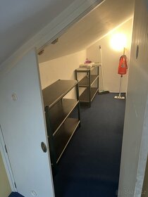 Pronajmu v Jindřichově Hradci kompletně zařízený podkrovní b