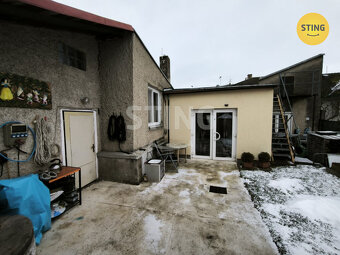 Prodej stavebního pozemku s rodinným domem Olomouc - Slavoní