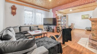 K MÁNÍ – Obrovský dům 7+2 pro velkou rodinu nebo dva v Petro
