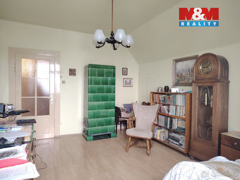 Nabízíme k prodeji prostorný byt 4+1 o užitné ploše 120 m², 