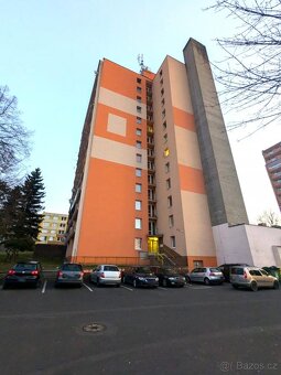Nabízíme k pronájmu světlý byt o dispozici 2+kk a výměře 48 
