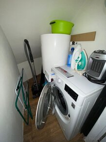 Byt je k nastěhování IHNED!!!Pronajmu garzonku 30m2 v -1p ok