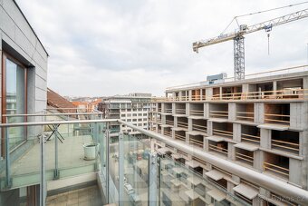 Ev.č. N09087 Nabízíme k dlouhodobému pronájmu výjimečný byt 