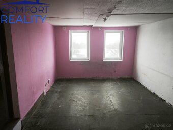 Prodej rodinného domu 5+2 o podlahové ploše 200 m2. Dům je č