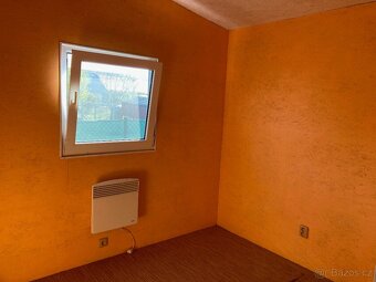 Nabízím k prodeji mobilheim o rozměrech 3 × 6 m, který proše