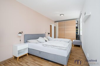 Ve výhradním zastoupení majitele Vám nabízíme k prodeji zrek