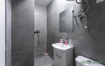 ## Pronájem bytu 2+1, 30 m and sup2; Praha 6, Břevnov.
**ul.