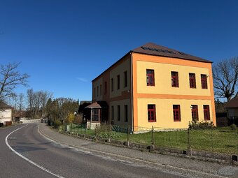Nabízíme k pronájmu bytovou jednotku o dispozici 2+1 (60 m²)