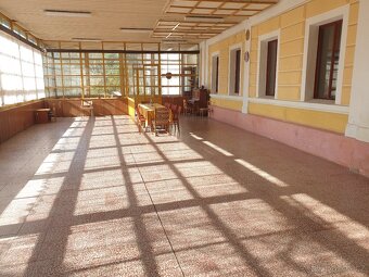 Nabízím k prodeji ubytovací areál, stojící na překrásném mís