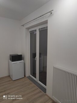 Nabízím k podnájmu byt o dispozici 1+kk o celkové výměře 42m