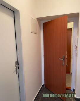 ## PRONÁJEM BYTU 1+KK, PRAHA 9 VYSOČANY, FREYOVA UL.
Nabízím