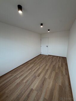 Nabízíme k pronájmu 3 atraktivní byty po kompletní a nadstan