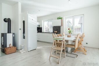 Exkluzivně nabízíme k prodeji rodinný dům 5+kk v obci Hrušov