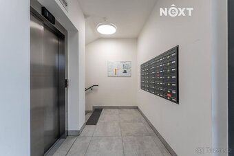 Moderní byt 2+kk 54 m² se sklepem 2 m², terasou 11 m² a park