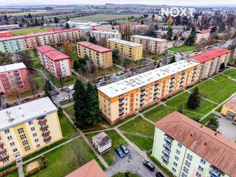 Nabízíme k pronájmu velmi pěkný byt o dispozici 2+1, který s