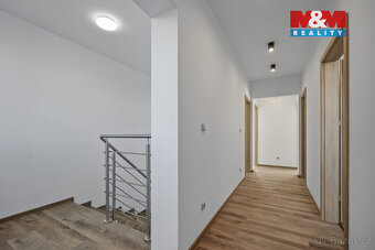 Nabízíme Vám k prodeji rodinný dům 5+kk o celkové výměře 126