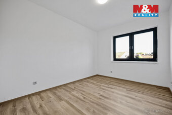 Nabízíme Vám k prodeji rodinný dům 4+kk o celkové výměře 114