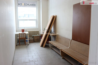 (+DPH) , Dumrealit.cz Vám zprostředkuje pronájem dvou skladů